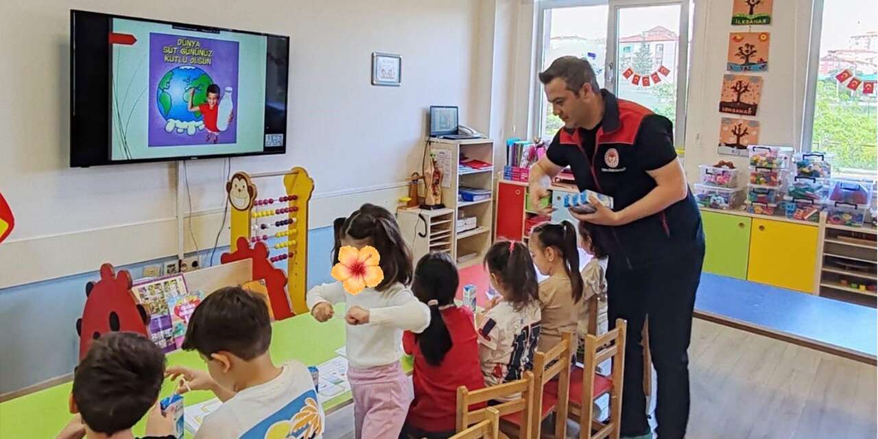 Öğrencilere süt farkındalığı oluşturuldu