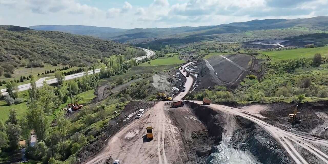 Kırıkkale ve Samsun için imzalar atıldı: Karadeniz’e bağlayacak