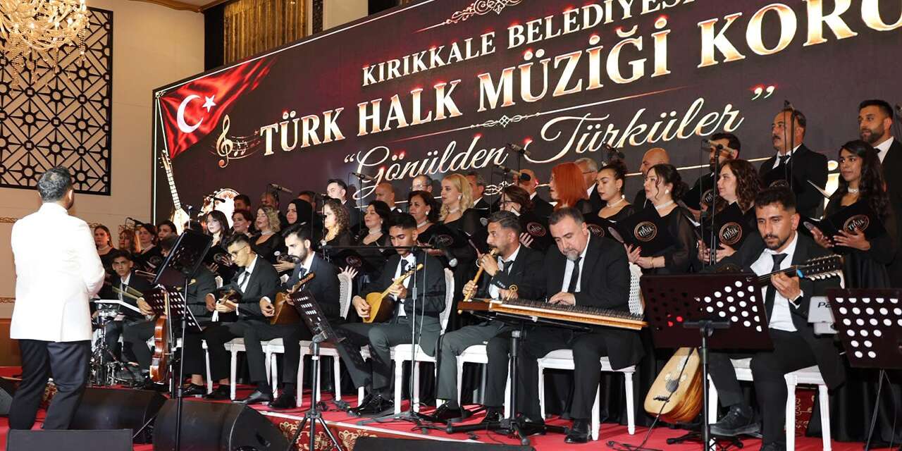 Kırıkkale’de ilk kez sahne aldılar: Usta sanatçılara taş çıkardılar