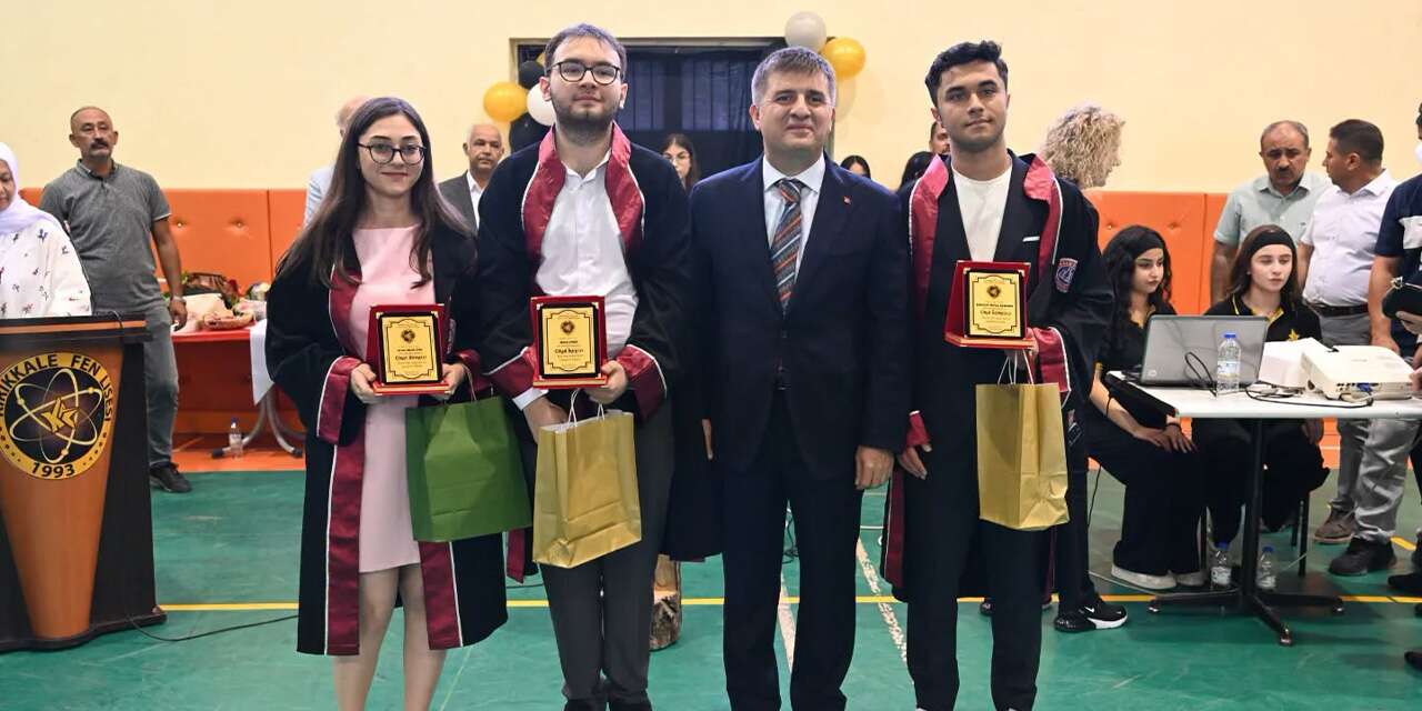 Fen Lisesi’nde mezuniyet heyecanı