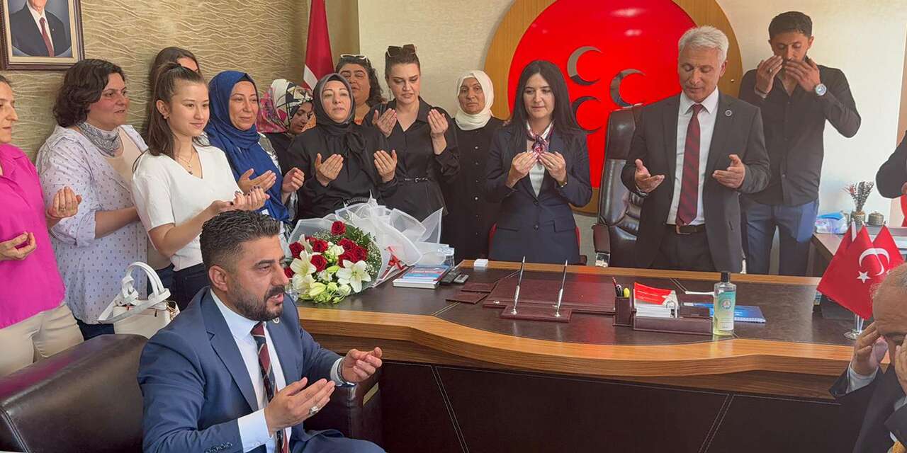 MHP İl Başkanı Mekki Varol, görevi devraldı: "Bu emanete layık olacağız"