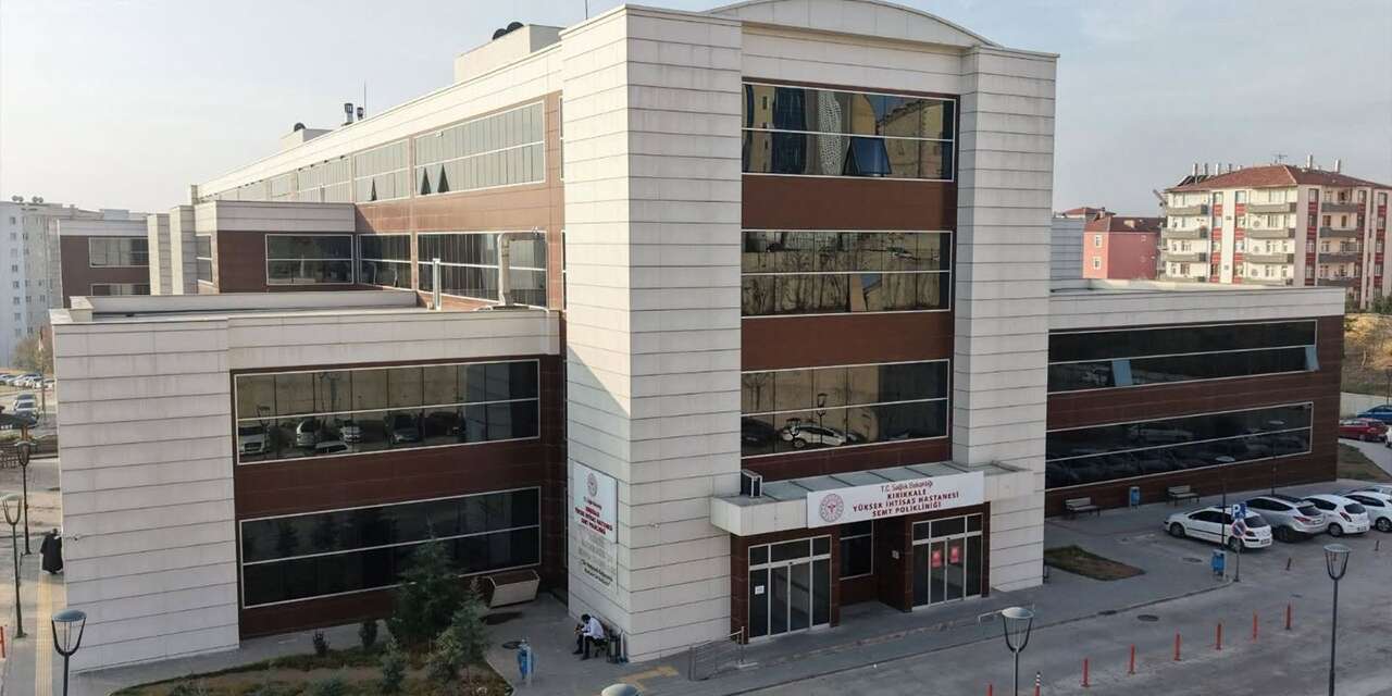 Semt Polikliniğinde kalp ve damar cerrahisi bölümü açıldı