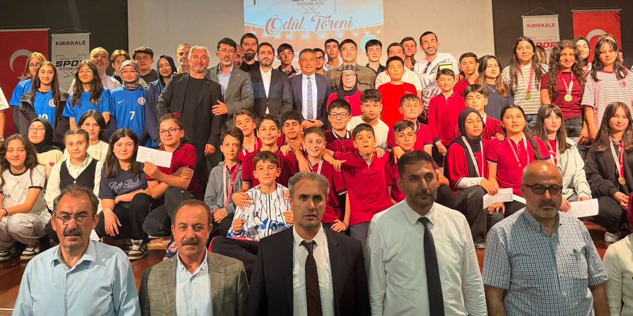 İmam Hatip öğrencileri ödüllendirildi