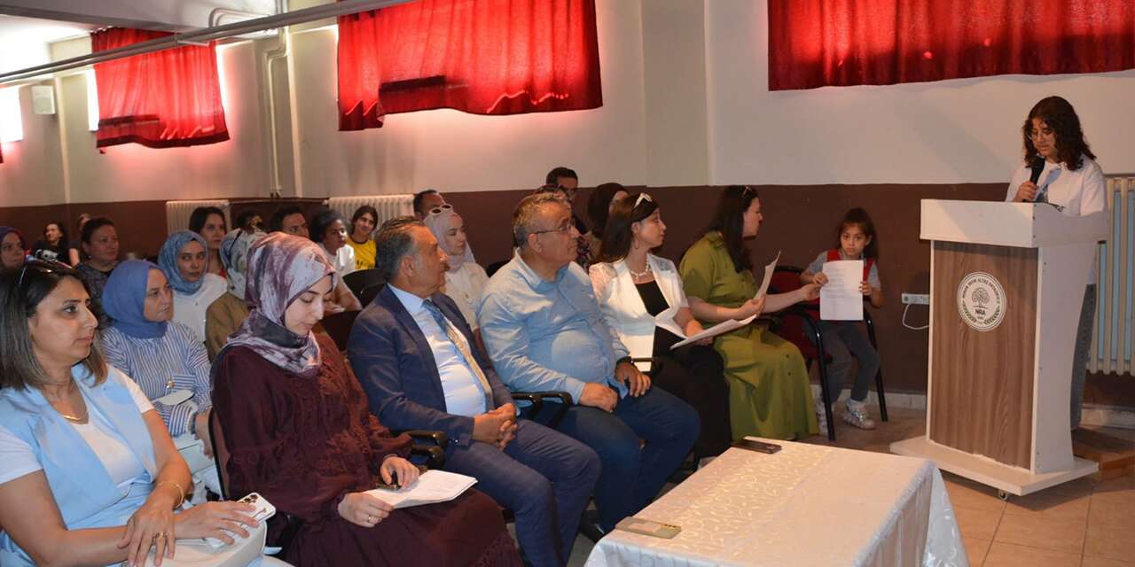 Sözün izi, şiirin yüzüyle buluştu