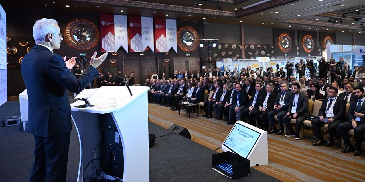 Uraloğlu açıkladı: “Kırıkkale-Çorum YHT çalışmaları devam ediyor”