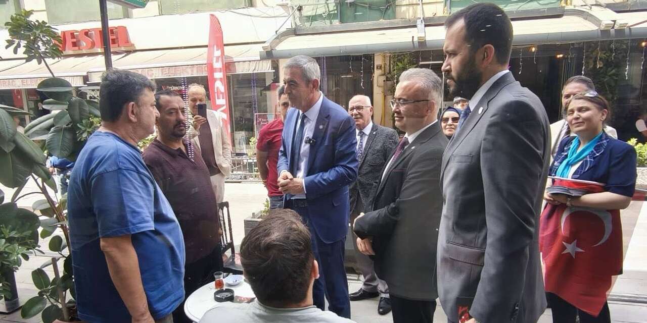 İYİ Parti’den Kırıkkale sokaklarında “Bayrak Açıyorum” çağrısı