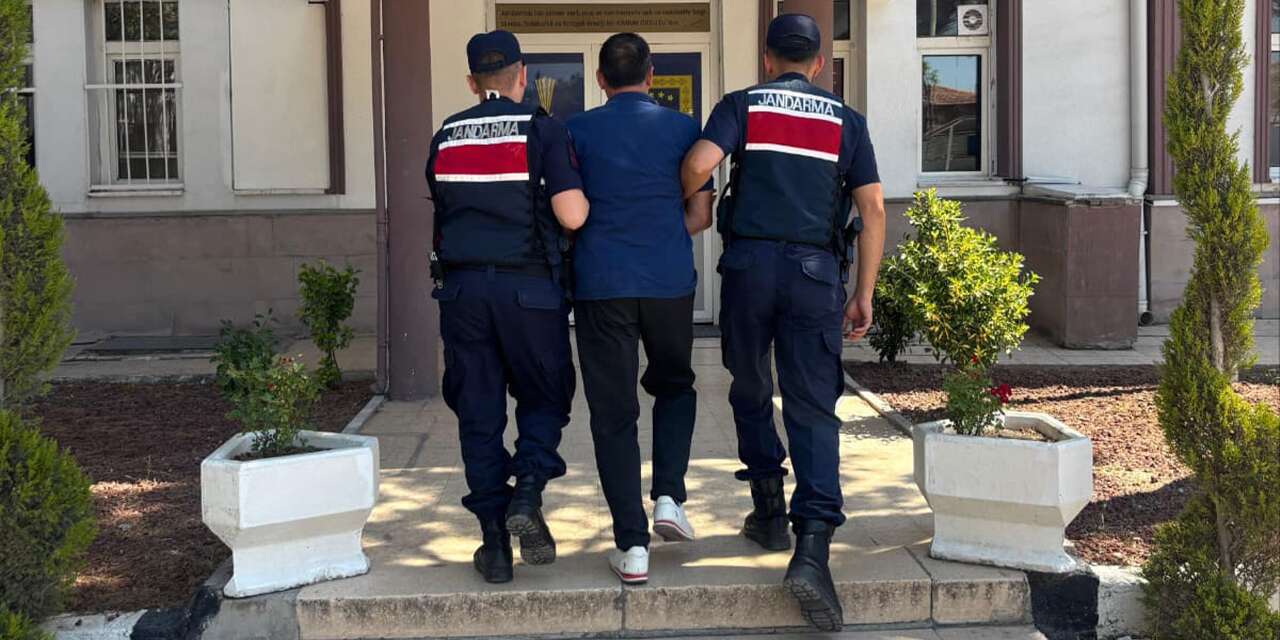 Jandarmadan Operasyon! Hükümlüler yakalandı