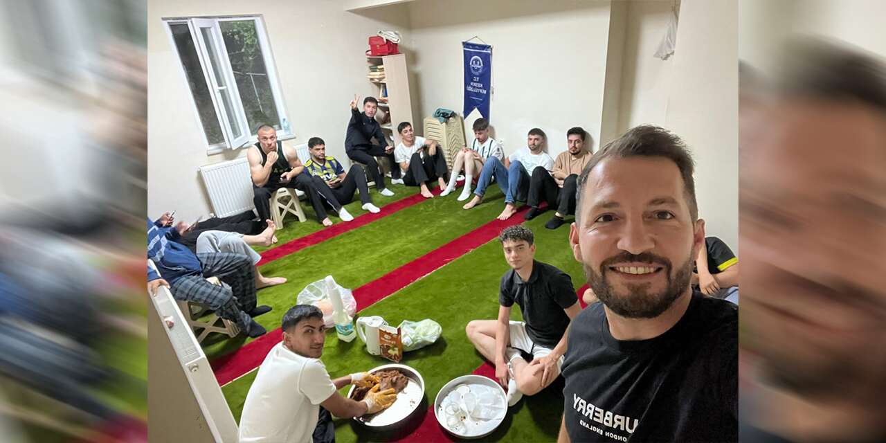 Keskin’de yurt öğrencilerine çiğ köfteli veda