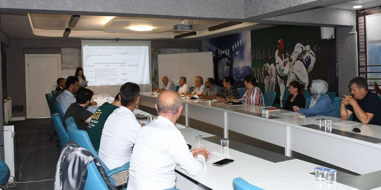 Kırıkkale’de spor için kritik toplantı! İş sağlığı ve güvenliği için yeni kararlar alındı