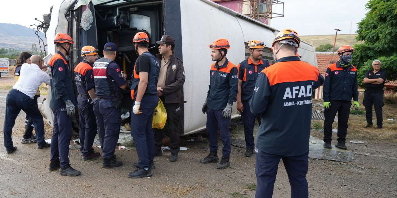 Kırıkkale'deki otobüs kazasında ölen yolcu ve yaralıların kimlikleri belli oldu