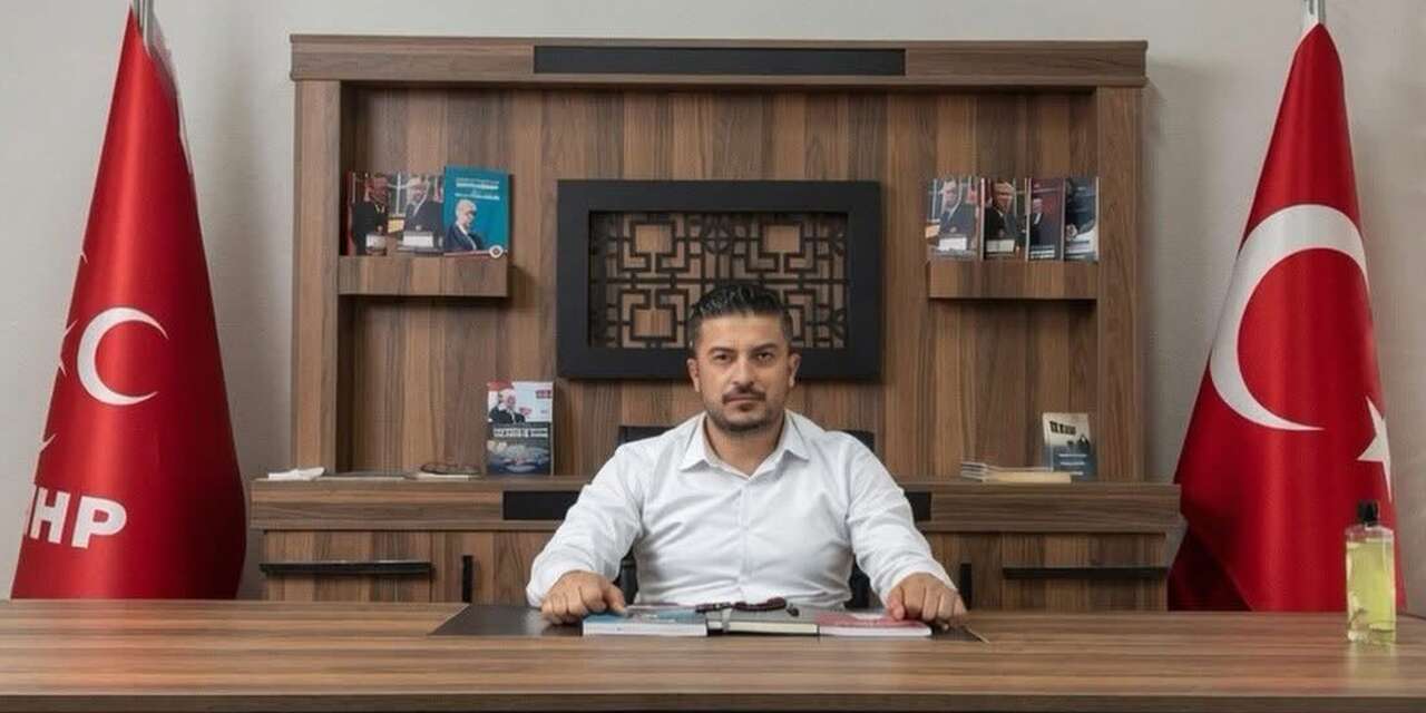 MHP Yahşihan İlçe Başkanlığı yeni binasında