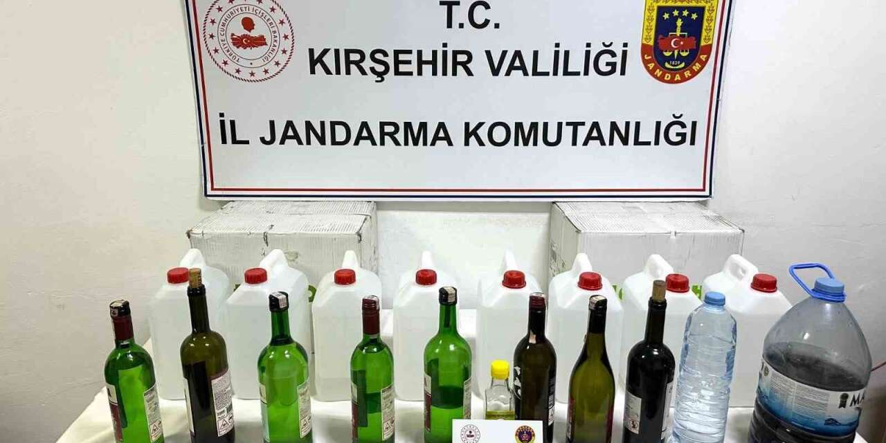 Kırşehir’de 48 litre kaçak alkol ve el yapımı içki ele geçirildi