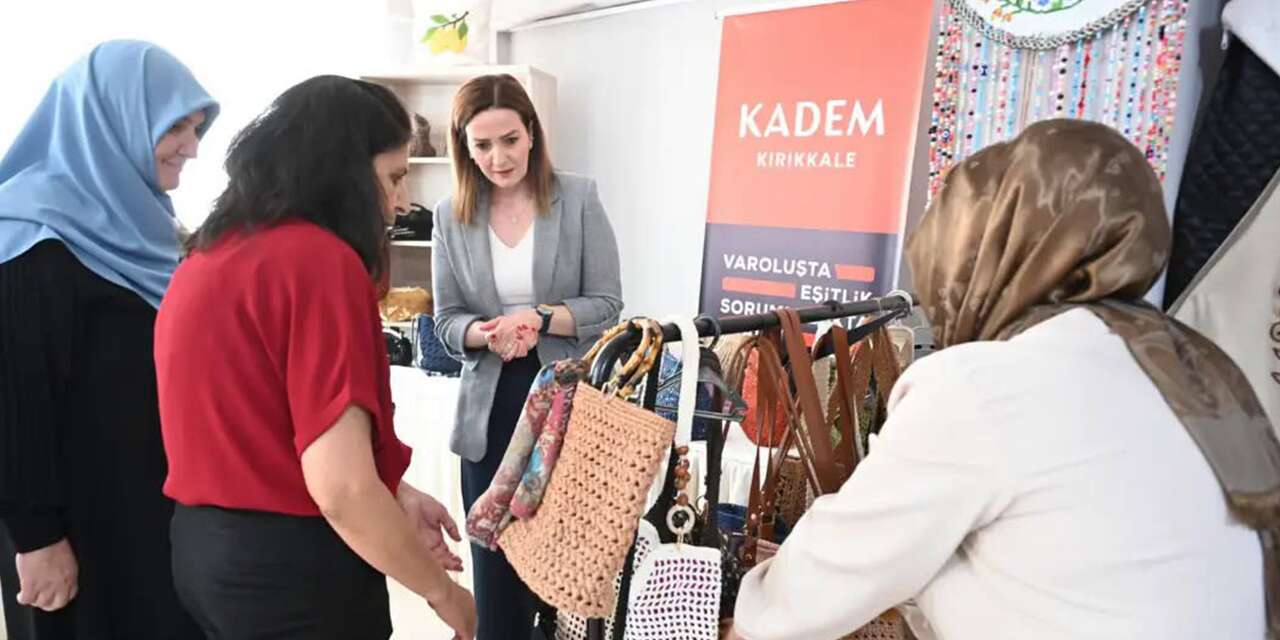 El emeği göz nuru çantalar büyük beğeni topladı!