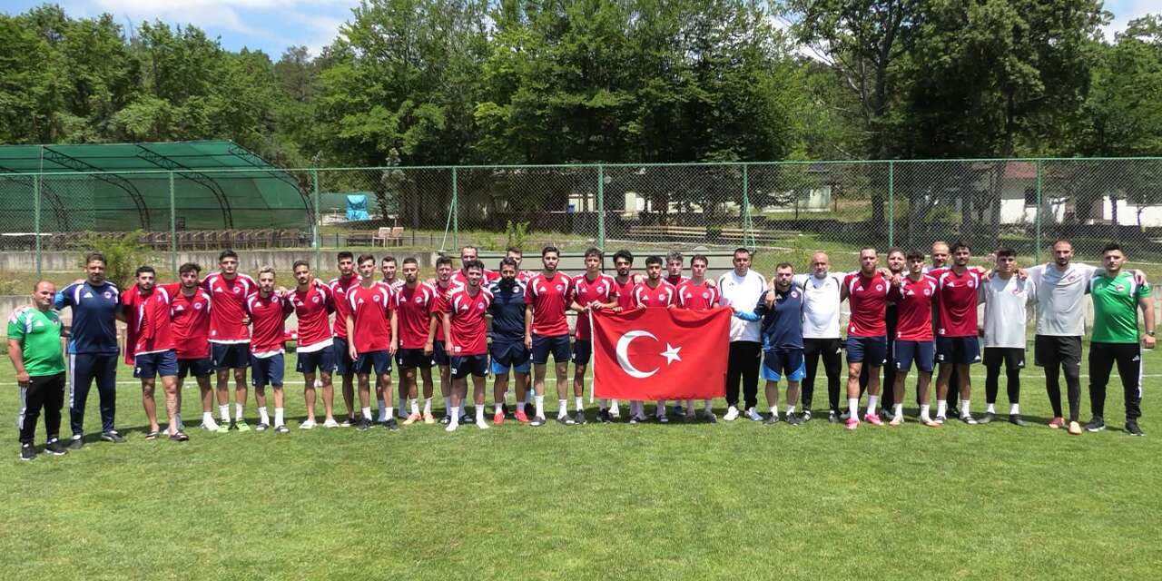 Kırıkkale FK'dan Türk bayraklı 15 Temmuz mesajı!