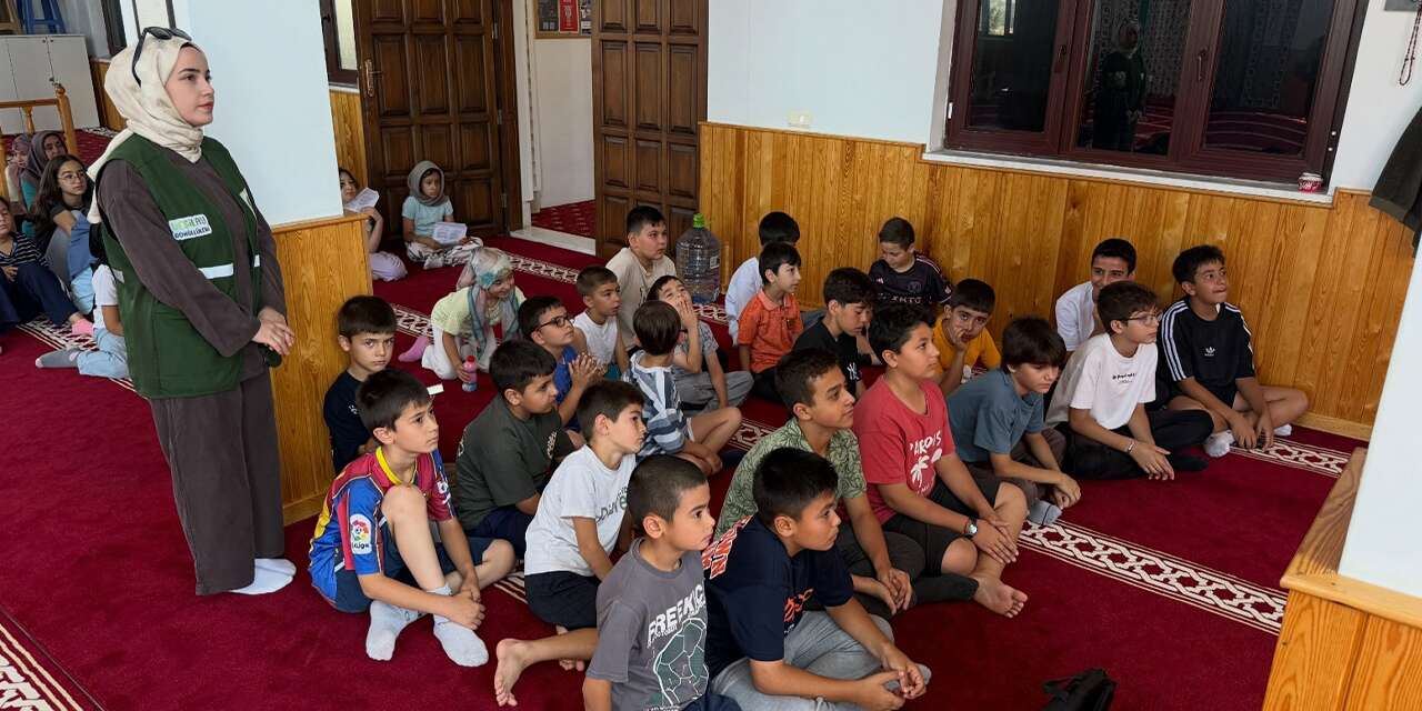 Miniklere büyük mesaj! Yeşilay'ın etkinliği geleceğe umut oldu