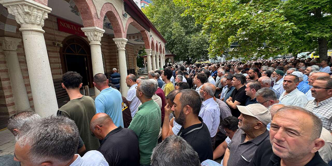 Oba Ekmek'in Kurucusu Son Yolculuğuna Dualarla Uğurlandı