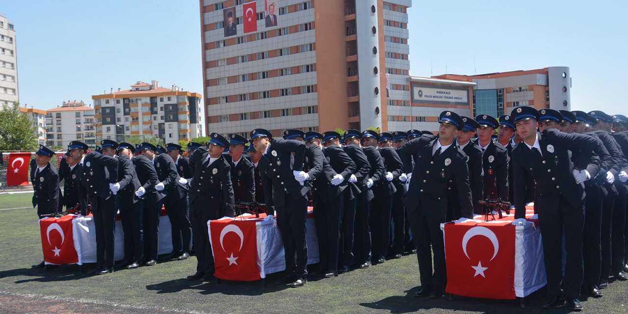 Polis olmak isteyenler müjde: PMYO için alım yapılacak
