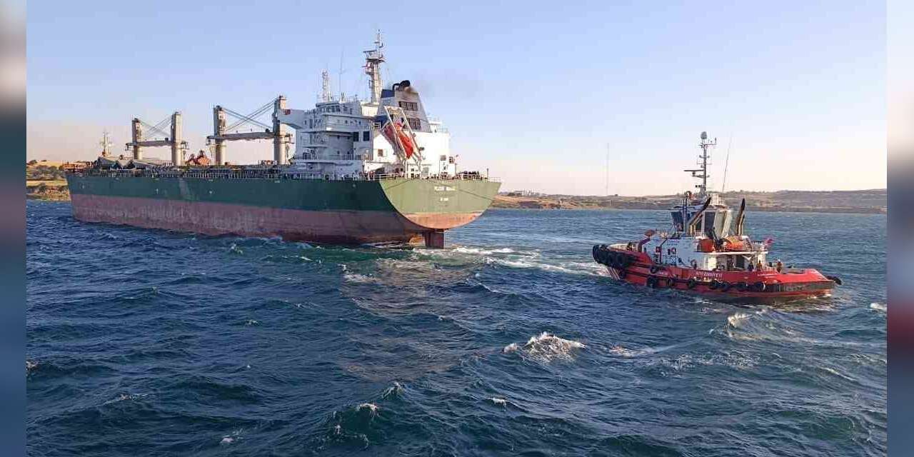 Ulaştırma ve Altyapı Bakanlığı: "Çanakkale Boğazı gemi trafiği, çift yönlü ve geçici olarak askıya alınmıştır"
