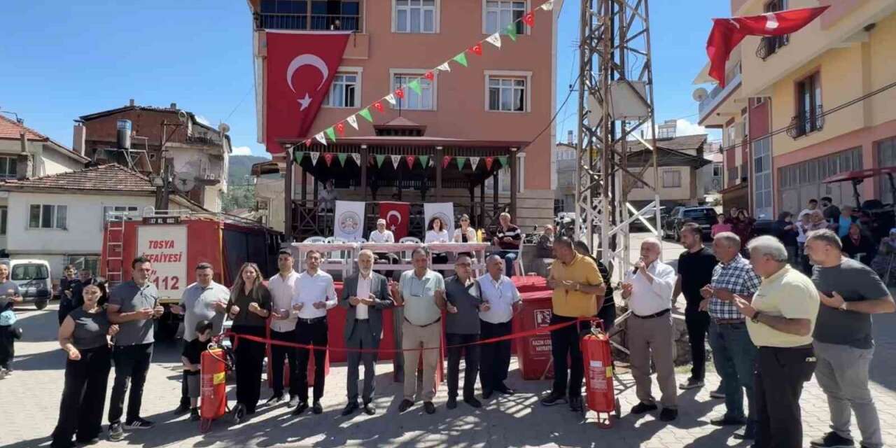 Köyde kendi yangın söndürme sistemini kurdular