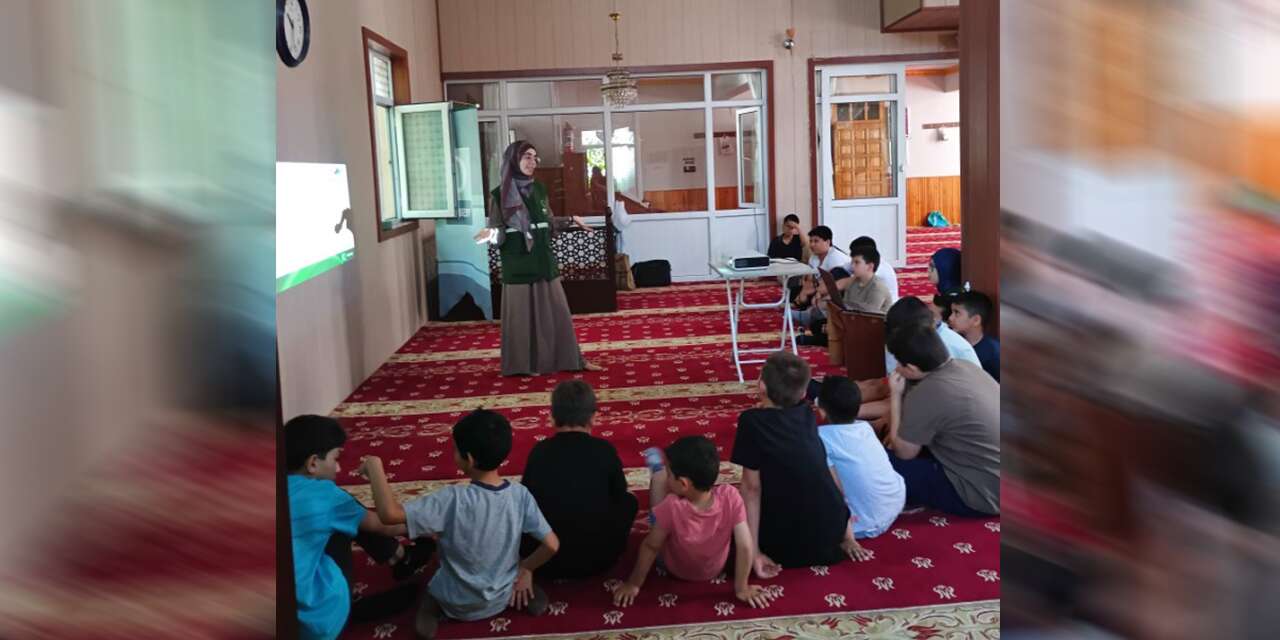 Yeşilay bağımlılık için farkındalık oluşturuyor