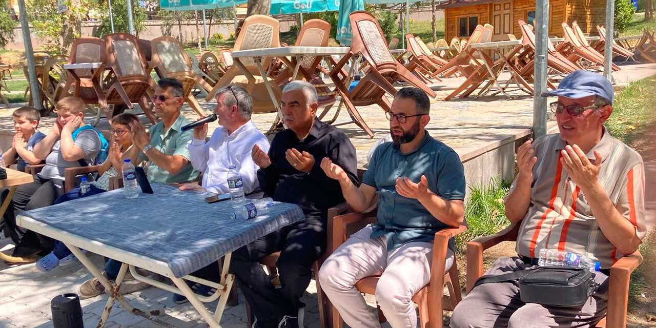 Şehit Arif Özdemir’in ailesi çocukları sevindirdi