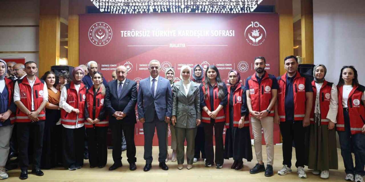 Bakan Göktaş: “Terörsüz Türkiye, torunlarınızın daha huzurlu ve güçlü bir Türkiye’de büyümesi için var.”