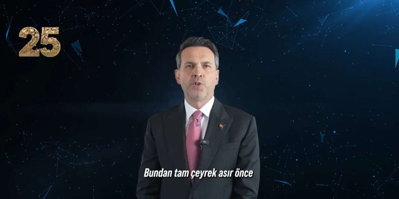 Bakan Bayraktar, AK Parti’nin 25’inci kuruluş yıl dönümünü kutladı