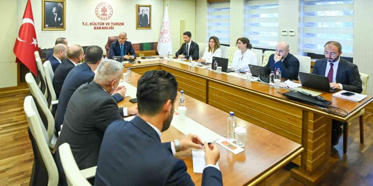 Bakan Ersoy: "Trabzon’un turizm potansiyelini daha etkin değerlendireceğiz"