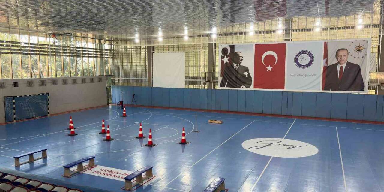 ÖZYES, 2 yıldır ÖSYM bünyesinde tek sınav haline getirilerek uygulanıyor