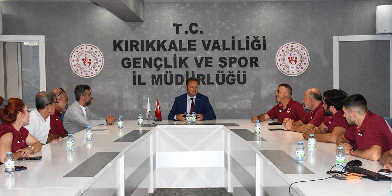 Kırıkkale’de kampını tamamlayan Bocce millî takımı İtalya’ya uğurlandı