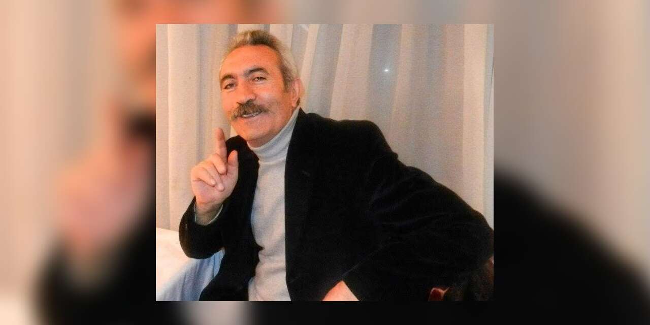 Eğitimci Yazar Nevzat  Torun’dan Anılardan Kareler kitabı