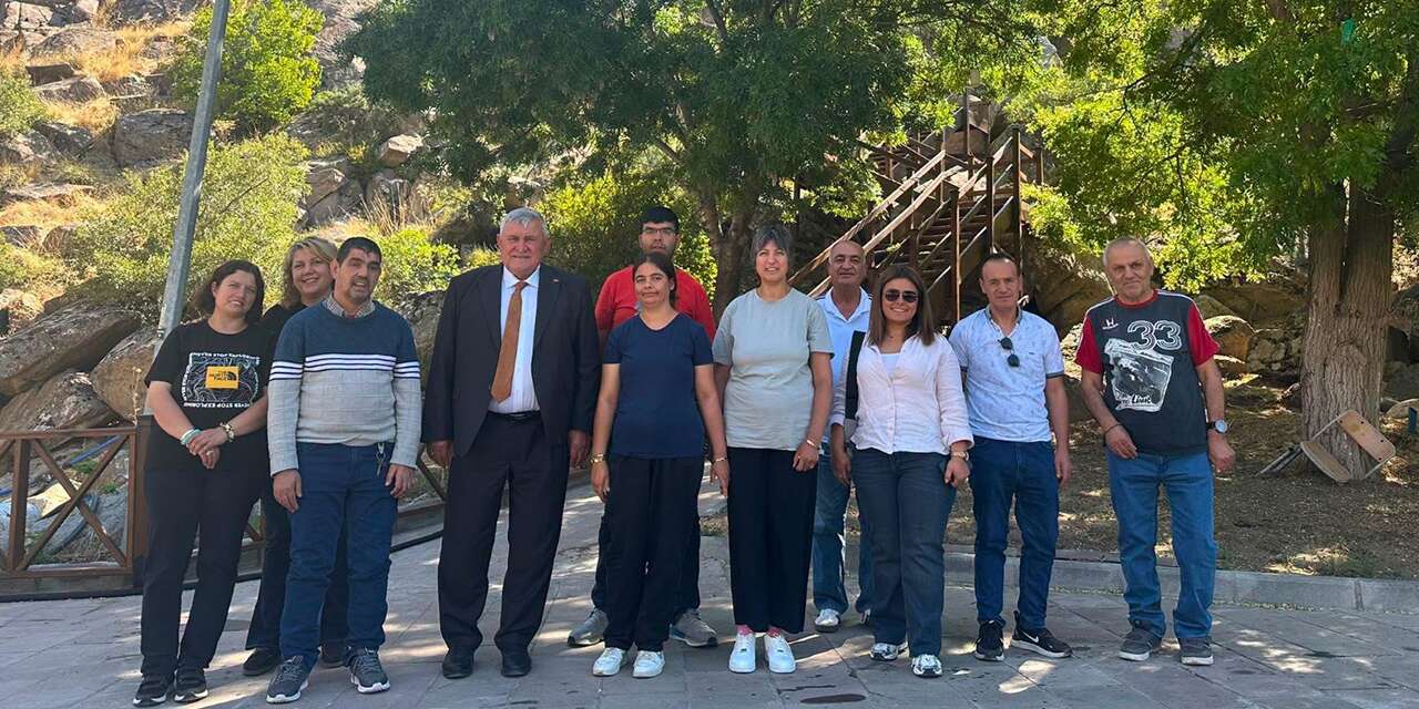 Çelebi Belediyesi özel misafirlerini ağırladı: “Sevgi En Büyük Engeli Söker”