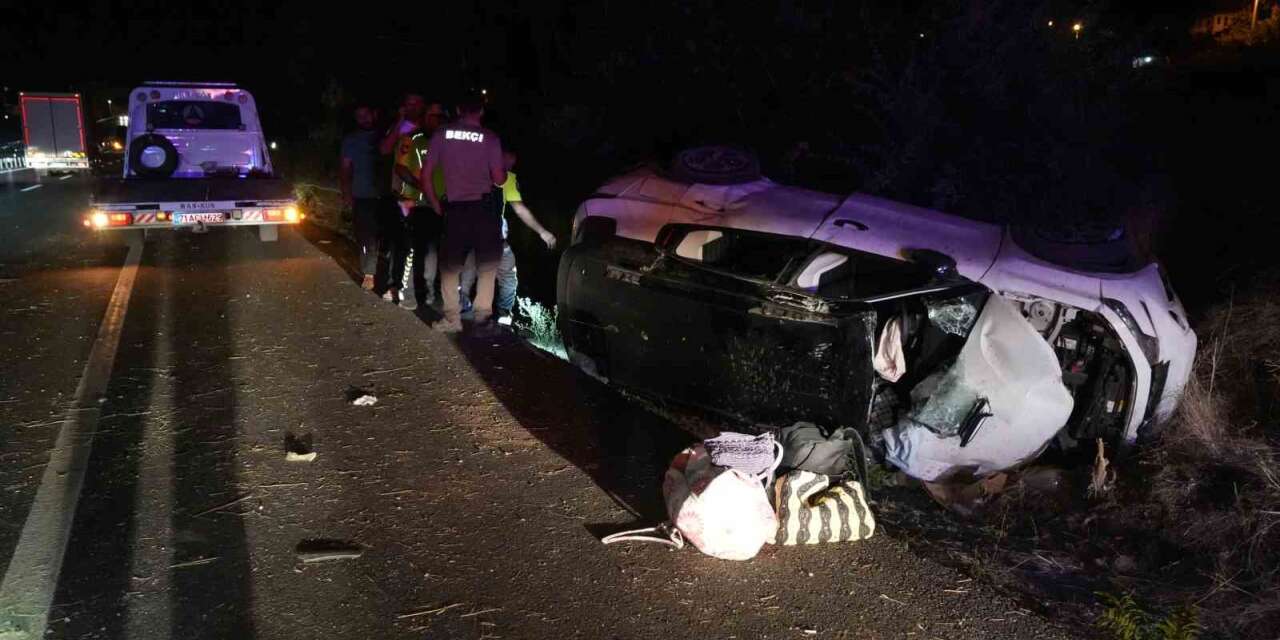 Takla atan otomobil hurdaya döndü: 2 yaralı