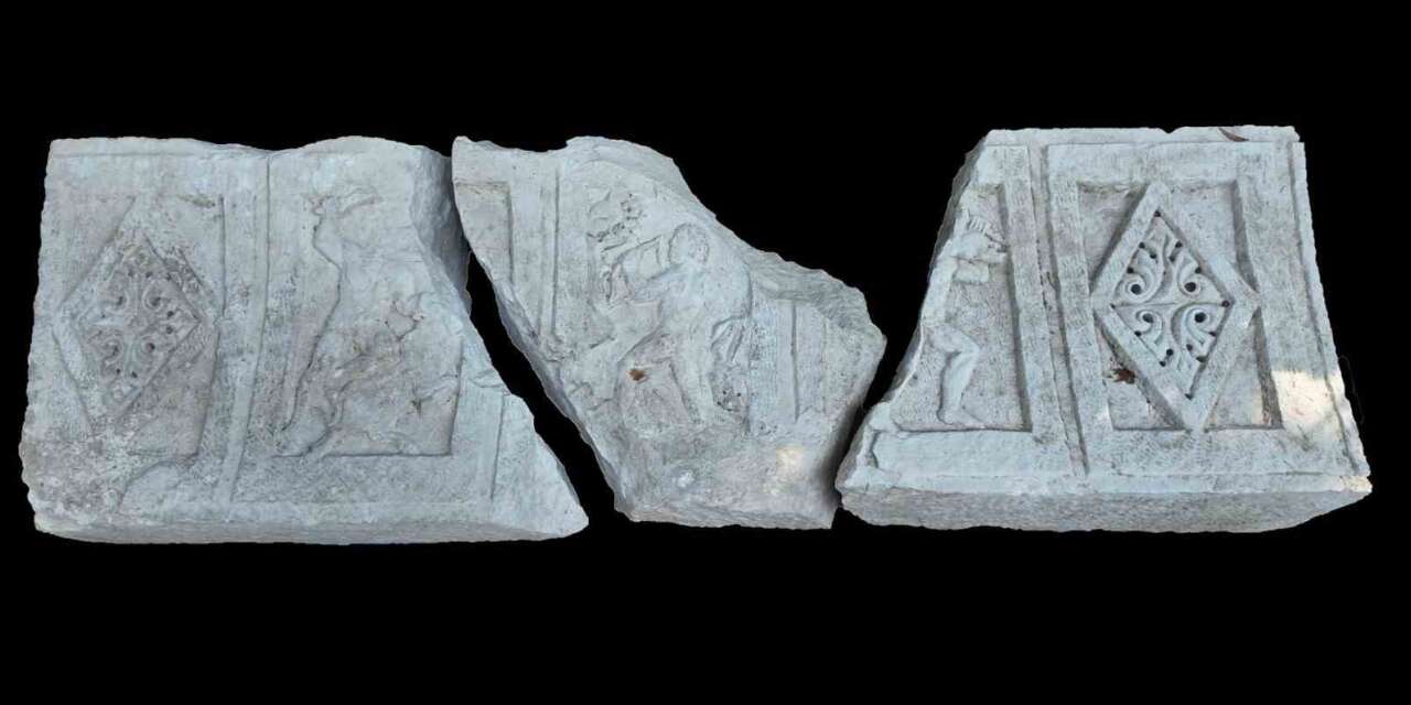 Side’de 390 metrelik anıtsal antik cadde gün yüzüne çıktı