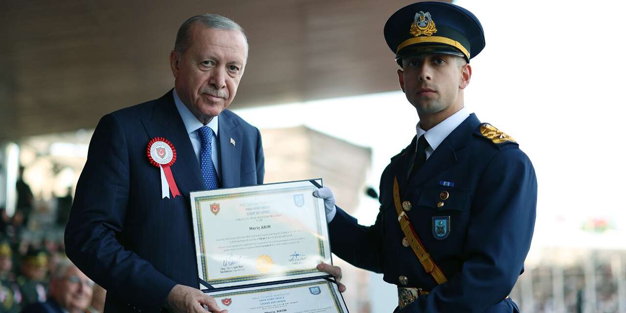 Kırıkkale’den mezun oldu, dönem birincisi oldu