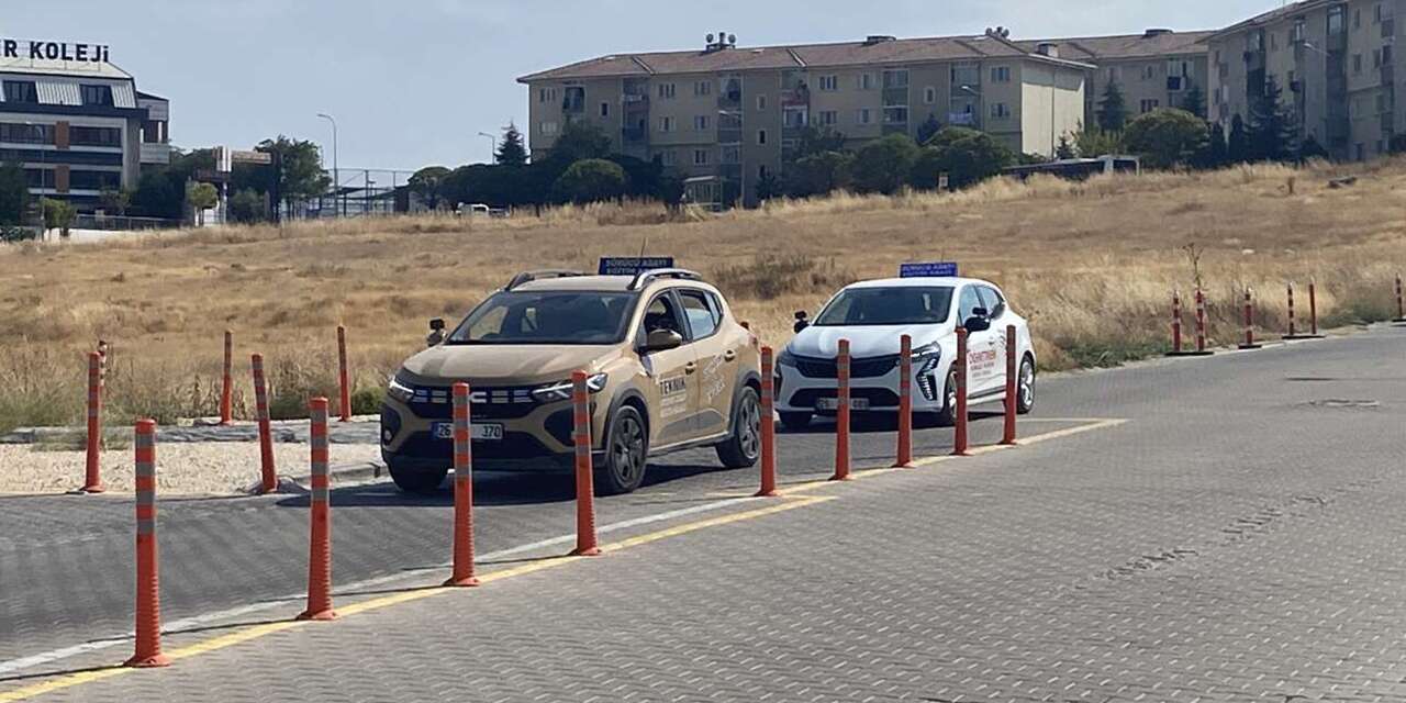 Ehliyet sınavında ezber tarihe karışıyor! Gerçek trafikte sürüş dönemi