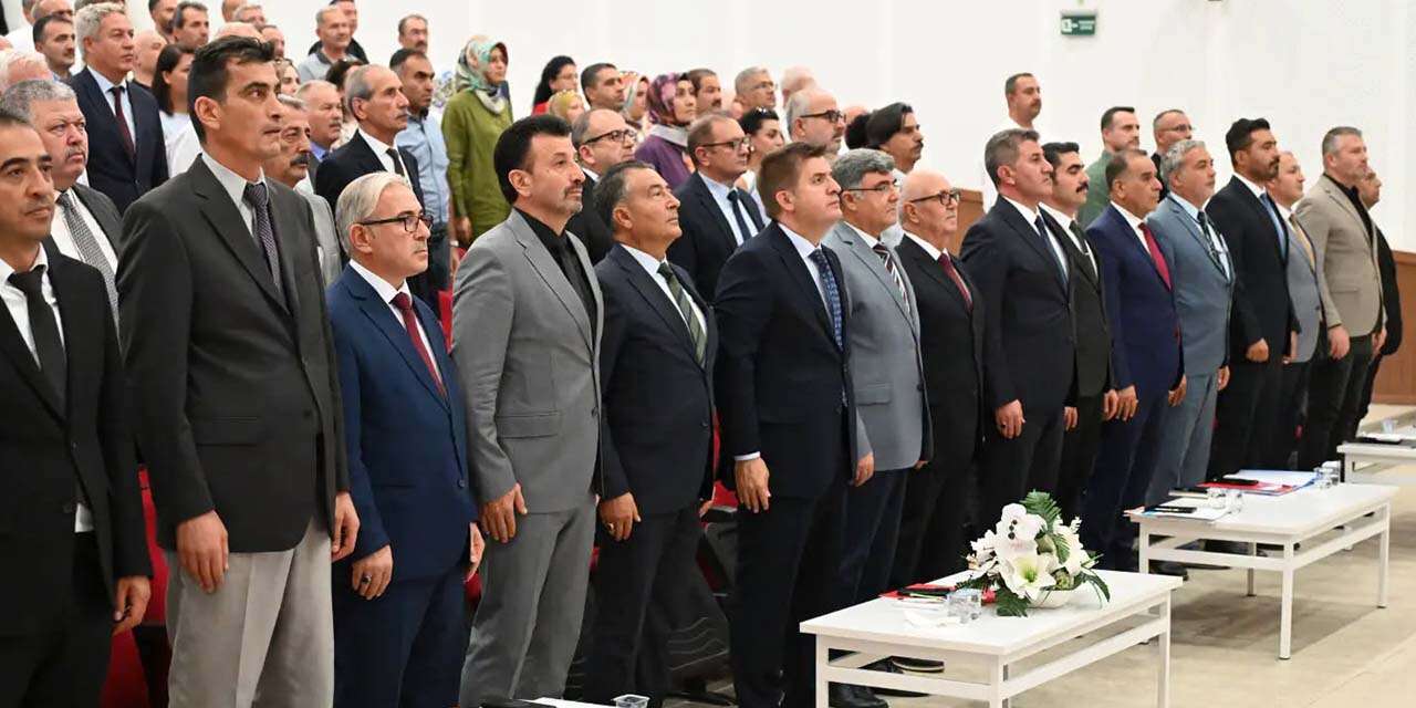 Kırıkkale’de eğitim için kritik toplantı! Okul Müdürlerine yeni dönem mesajı