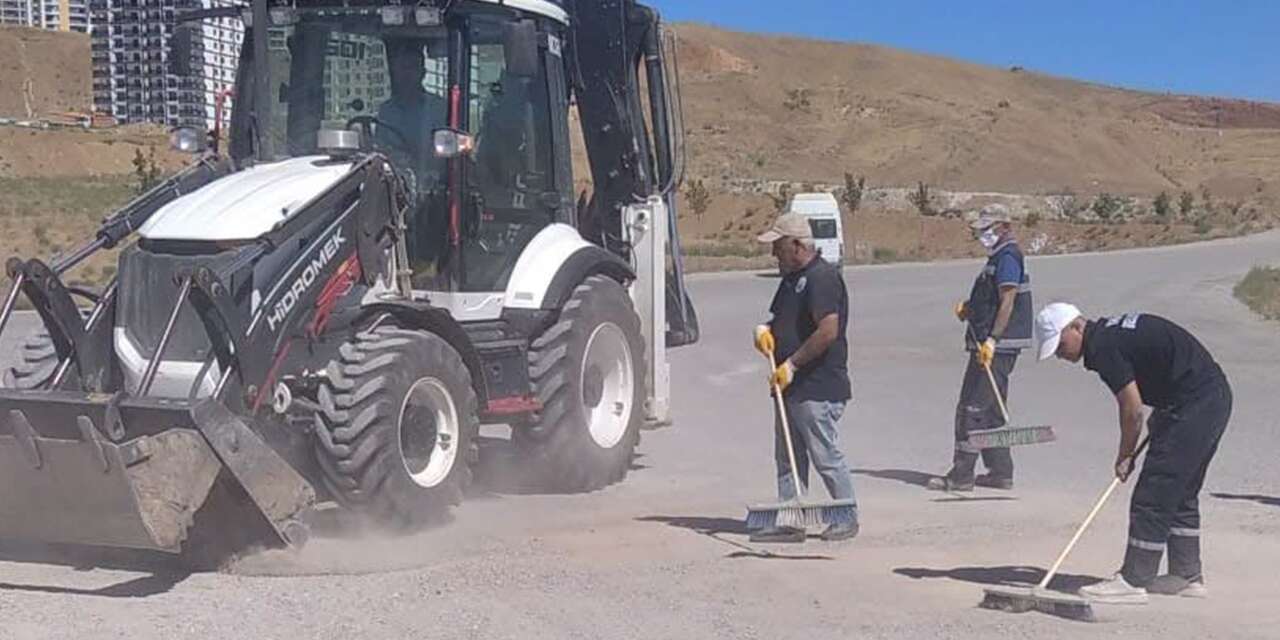 Yahşihan’da yol güvenliği için temizlik seferberliği