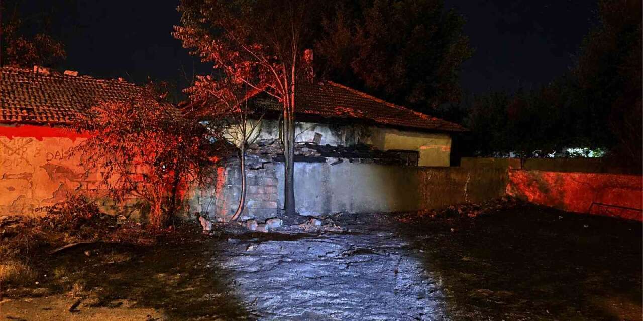 Kırıkkale’de otluk alanda çıkan yangın paniğe neden oldu