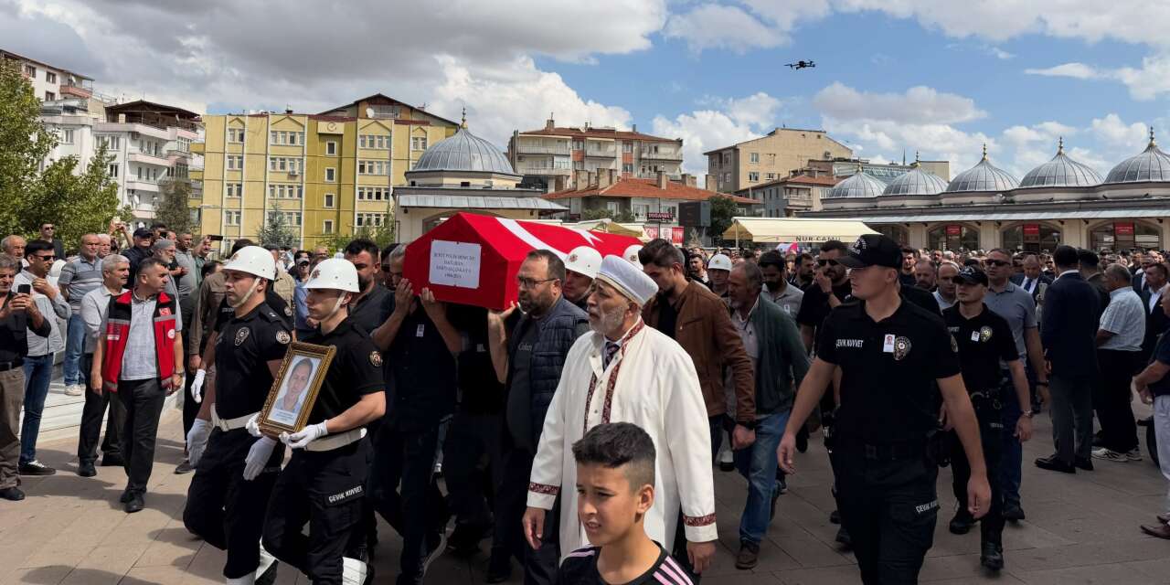 Kırıkkale şehidine veda etti: Batuhan Sarıyalçınkaya dualarla uğurlandı