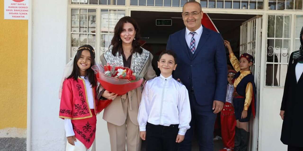 Bahşılı’da Atatürk İlkokulu’nda büyük heyecan! Kaymakam öğrencileri yalnız bırakmadı