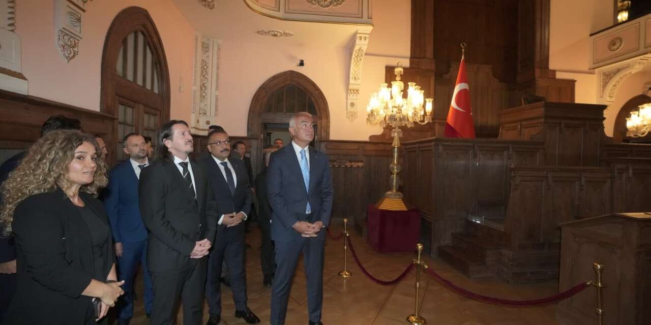 Türkiye-Kuzey Makedonya buluşmasında iki ülke arasındaki gelecek dönem iş birliği ele alındı