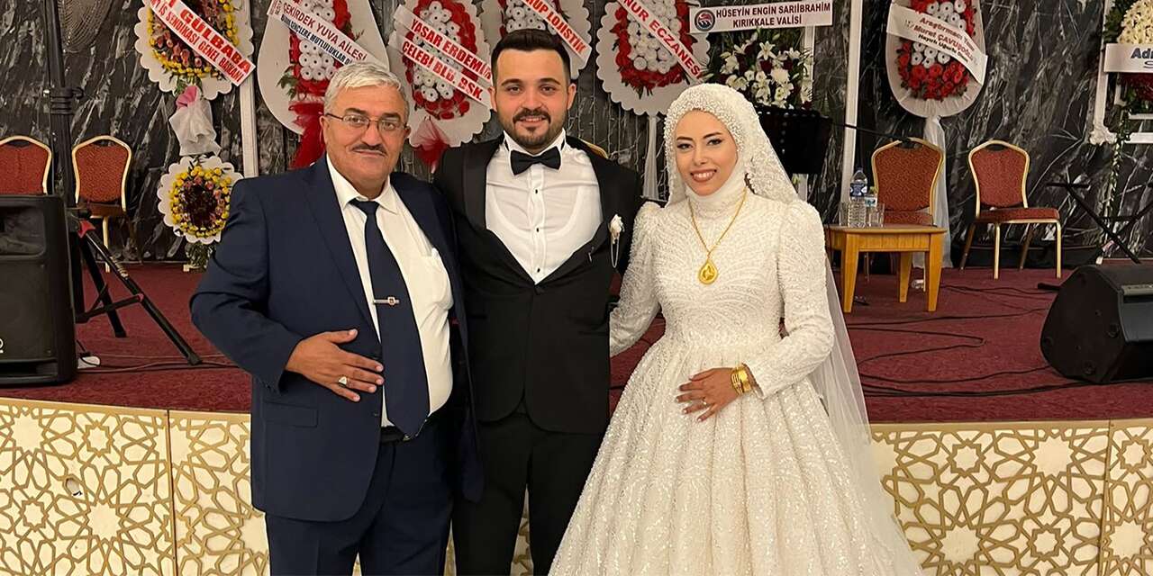 Şair Müfit Aslan’ın mutlu günü: Şeref Can ile Dila hayatlarını birleştirdi