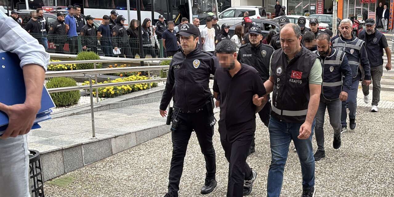 Güvenli ödeme sistemi dolandırıcıları yakalandı! Alıcı noter görevlisi olarak tanıtmışlar