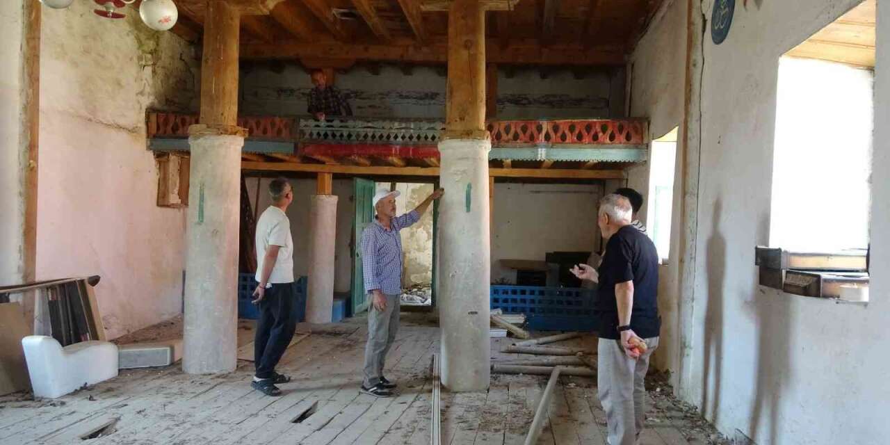 Yozgat’taki asırlık cami onarılmayı bekliyor
