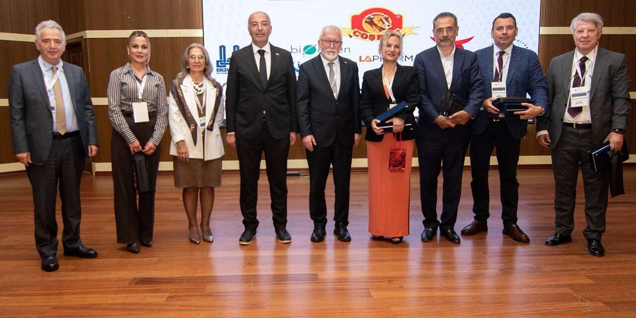 Kongre bayrağı Kırıkkale Üniversitesi’ne devredildi