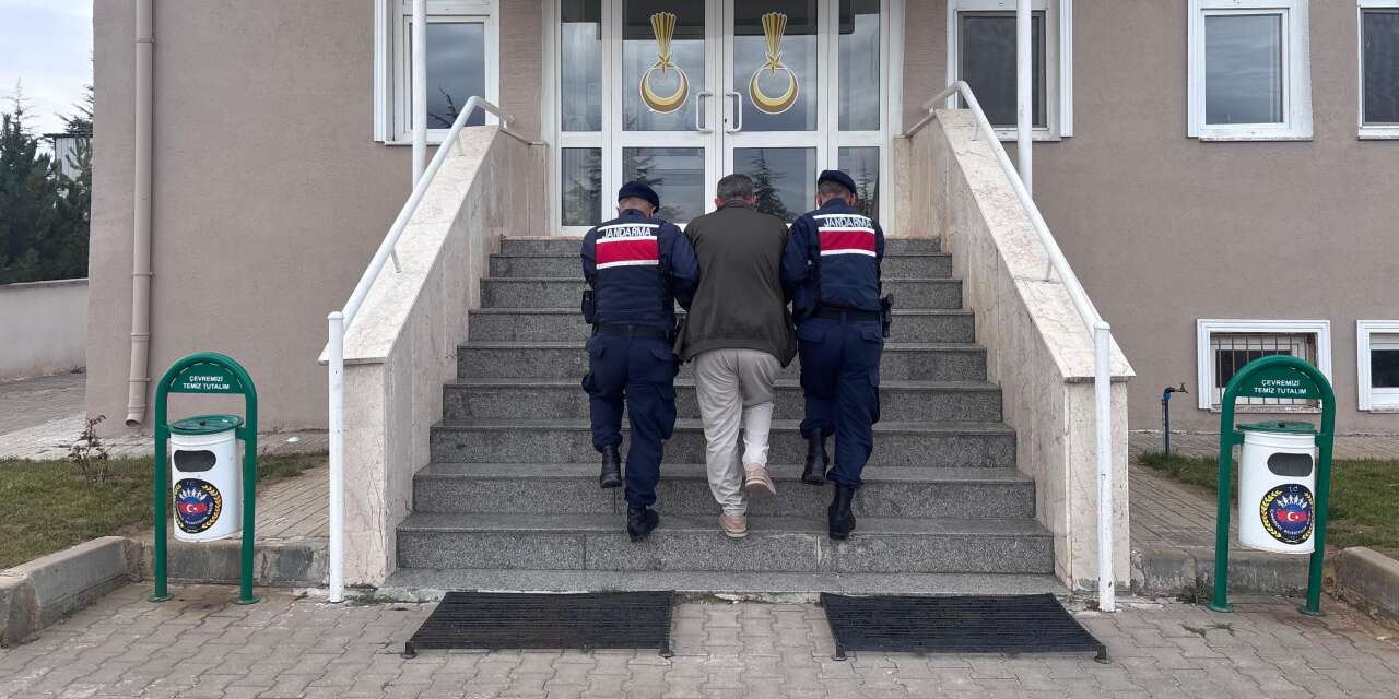 Kırıkkale'de 2 firari hükümlü yakalandı