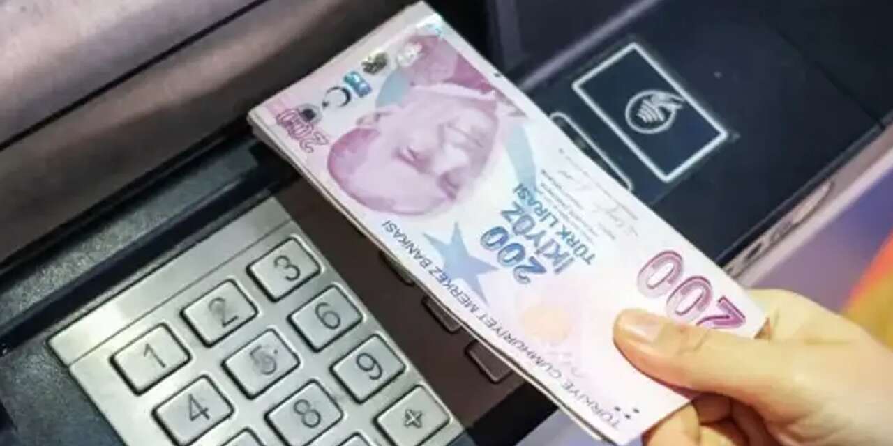 Ekim ayı yaşlı ve engelli aylıkları hesaplara yatırılmaya başlandı