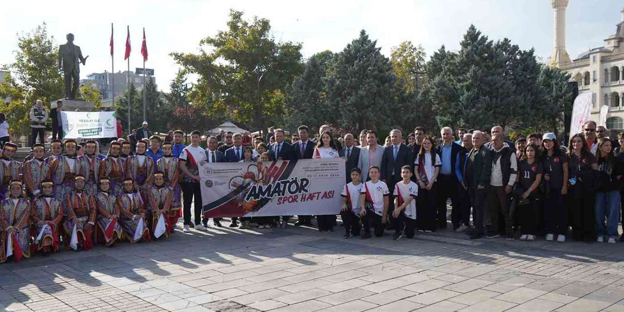 Kırıkkale’de Amatör Spor Haftası’na mehterli başlangıç