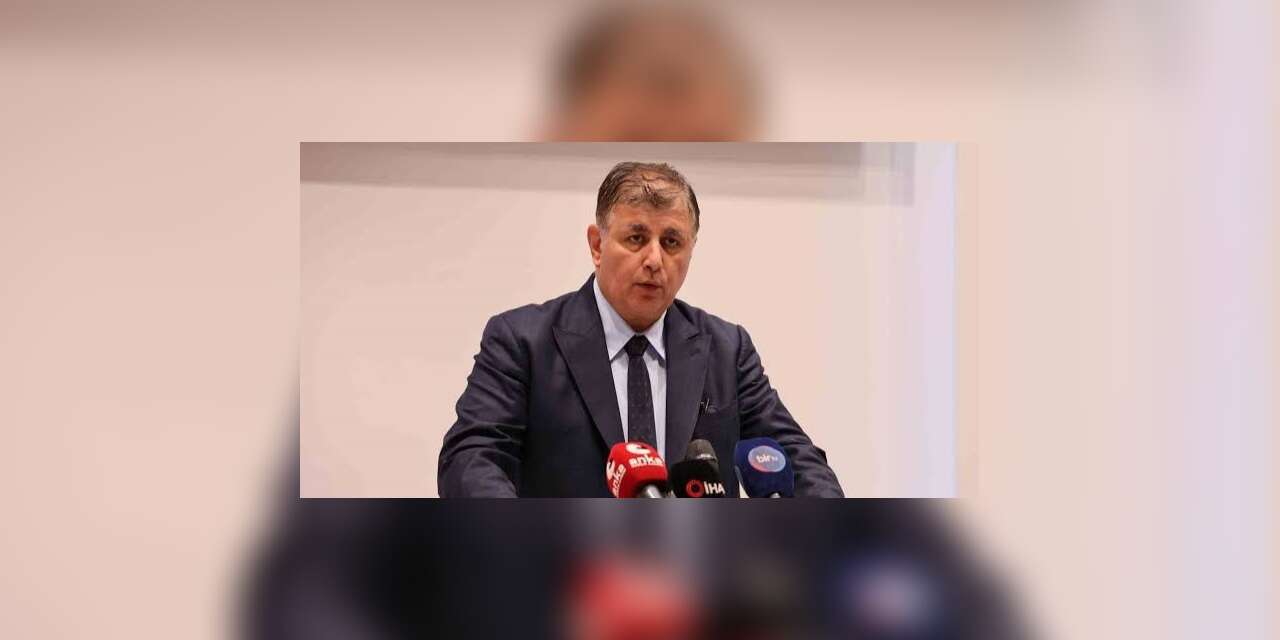 Cemil Tugay, AK Parti Genel Merkez binasına geldi
